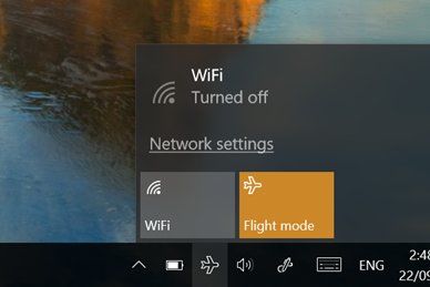 wifi stuck on identifying windows 10