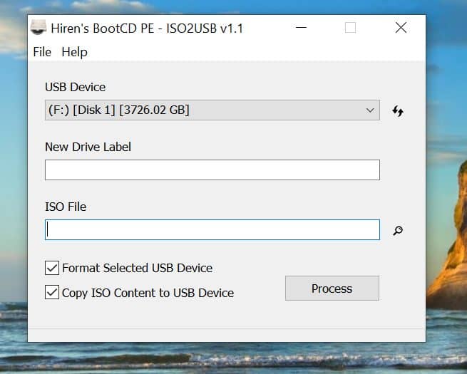 setup-hirens-boot-usb-remove-windows-11-password